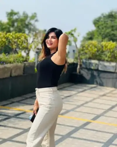 Call Girls Thikri Cash On Delivery